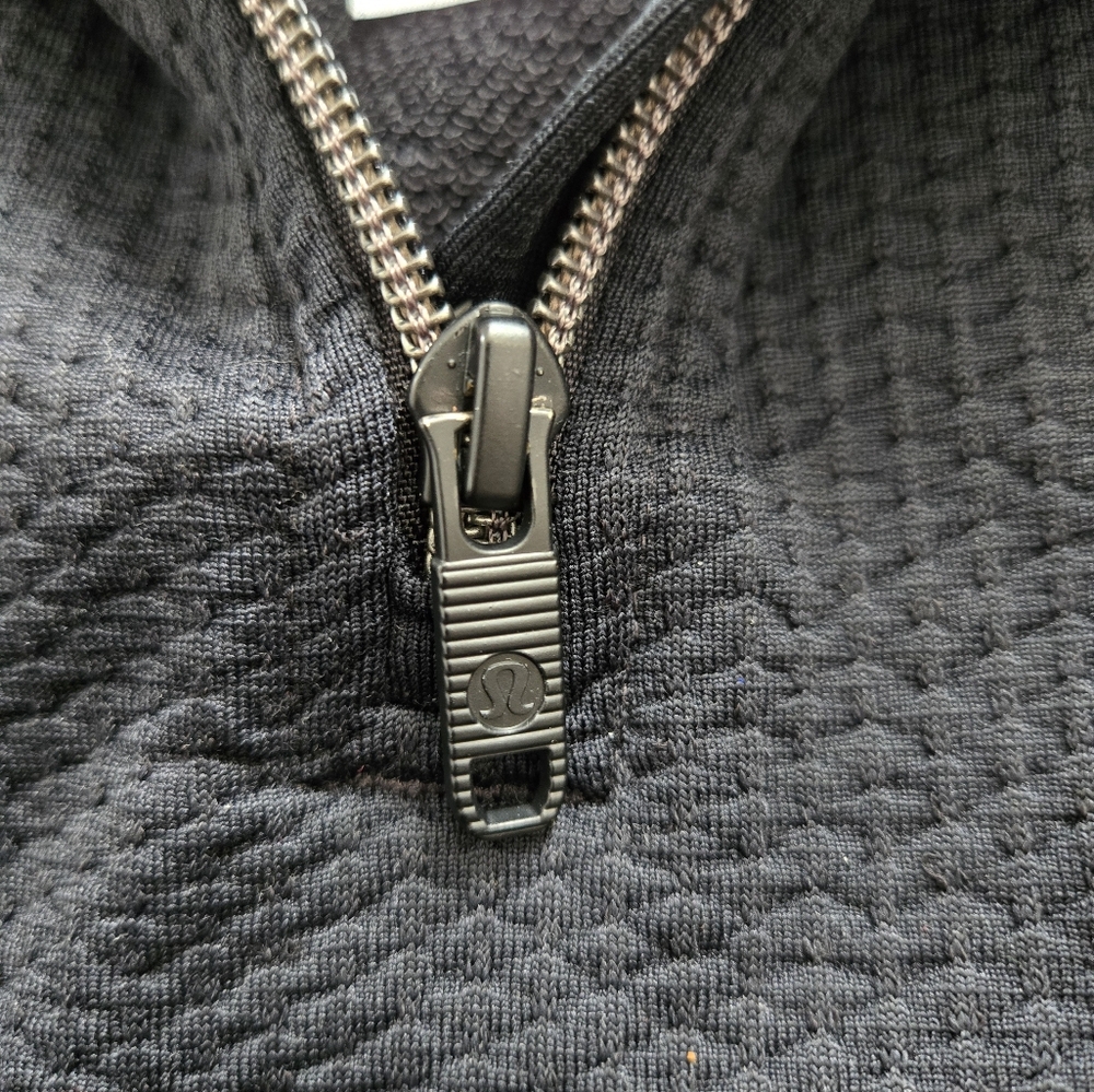 Lululemon Engineered Warmth Half zip Black Top - Picture 6 of 13